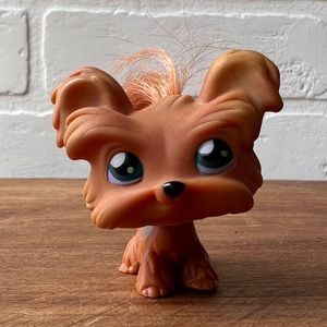 LPS Littlest Pet Shop Dog with Hair and MAGNET